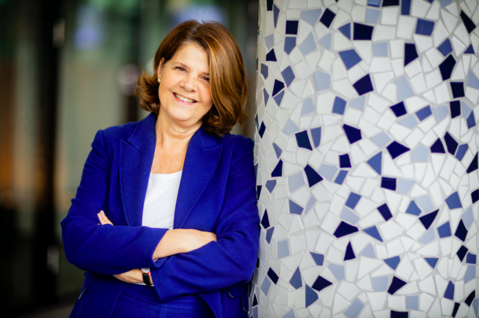 Burgemeester Marja van Bijsterveldt - no guts, no hollands glorie